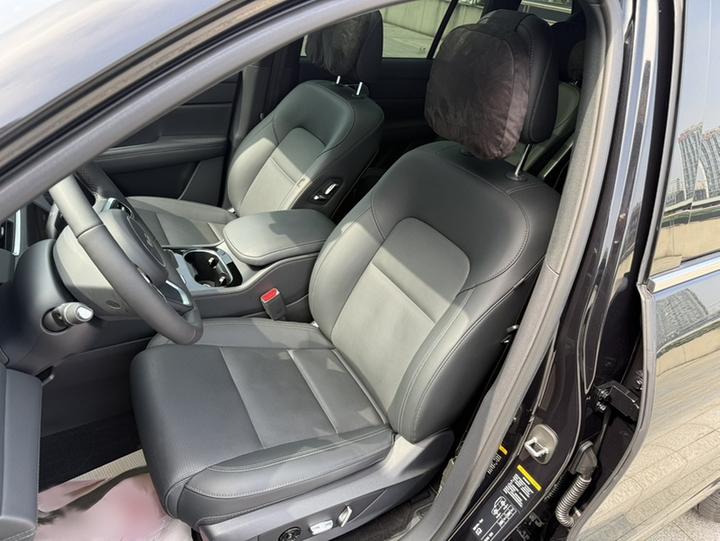 Li Auto ONE 2021 EREV 6-Seater photo 7
