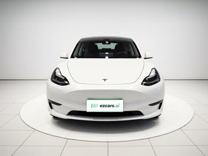 Model Y 2022 Facelift RWD photo 2