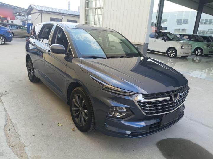 Wuling 2020 1.5T CVT Premium photo 3