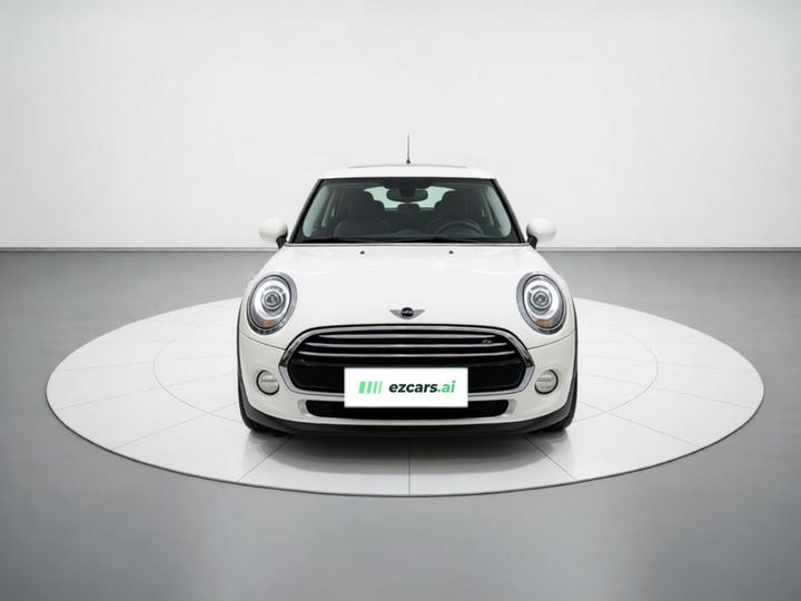 2016 1.2T ONE 5-Door photo 2