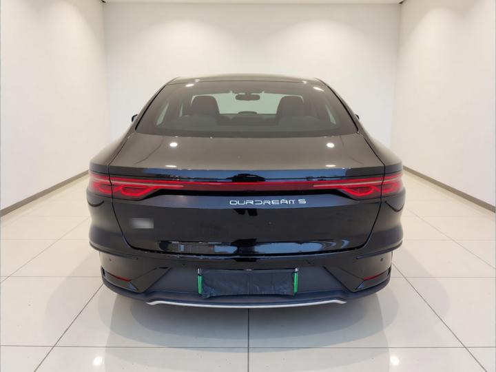 Han 2025 EV 605KM Premium photo 3