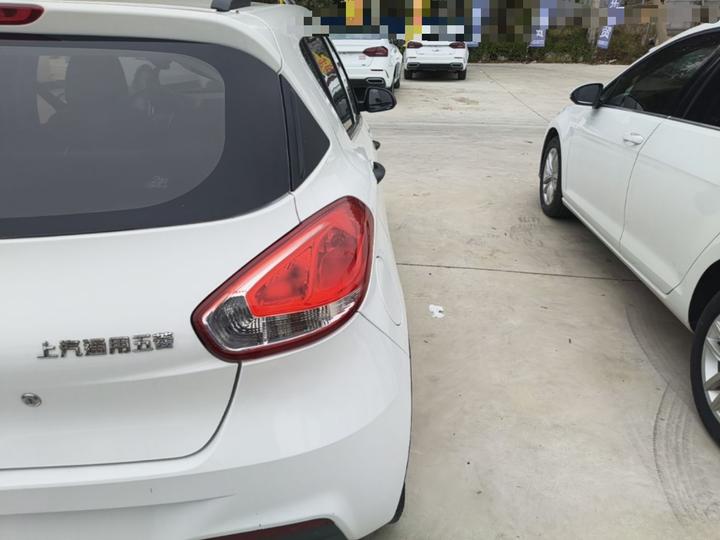310 2020 1.2L MT Value photo 7