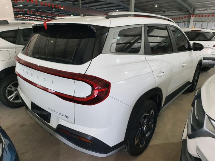 ix35 2023 2.0L Luxury DLX photo 4