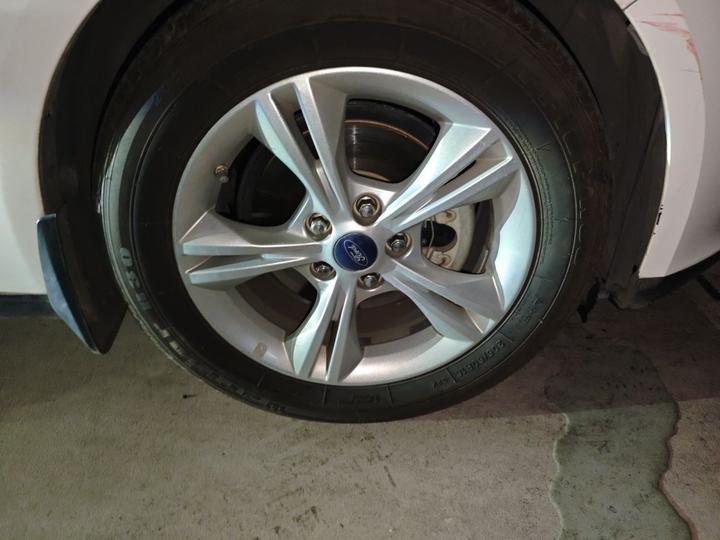 Focus 2017 Hatchback 1.6L AT Comfort photo 8