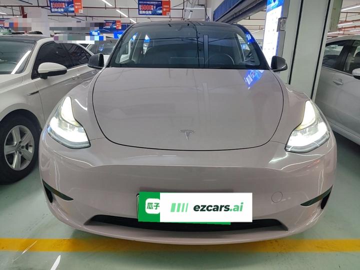 Model Y 2022 Facelift RWD photo 2