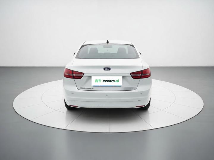 Escort 2017 Facelift 1.5L AT Comfort photo 5