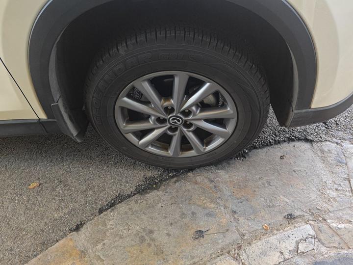 CX-5 2025 2.0L AT RWD Comfort photo 8