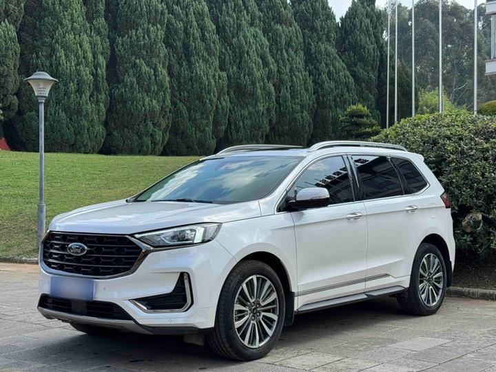 Edge 2021 PLUS EcoBoost 245 RWD 7-Seater