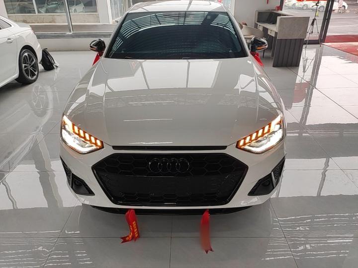 A4L 2022 40 TFSI Luxury Dynamic photo 2