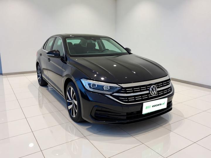 Sagitar 2023 300TSI DSG Excellence photo 3