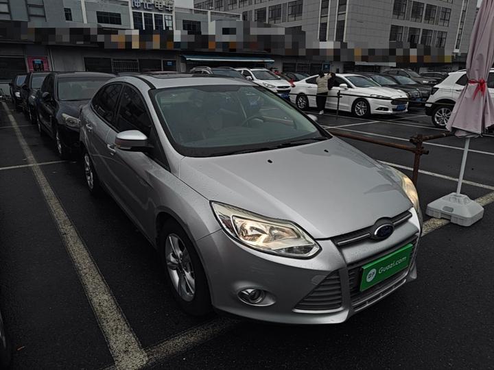 Focus 2012 Sedan 1.6L AT photo 3