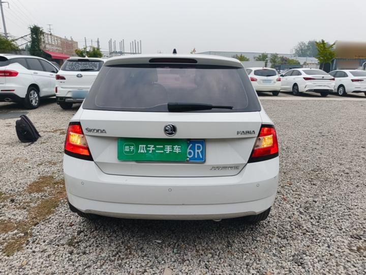Fabia 2017 1.4L AT photo 5