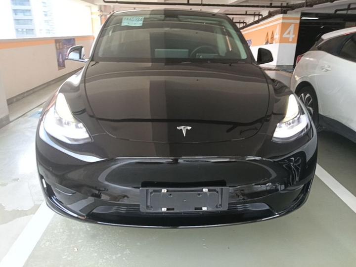 Model Y 2022 RWD photo 2