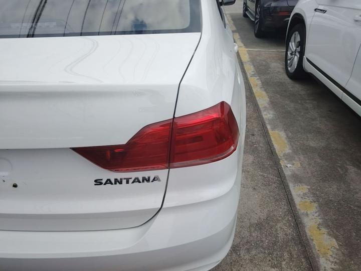 Santana 2021 1.5L AT photo 7