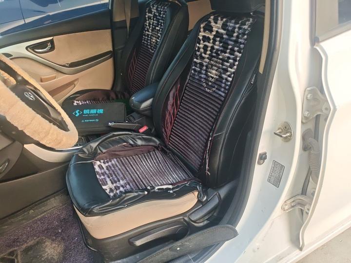 Elantra 2012 1.6L AT Leading photo 7