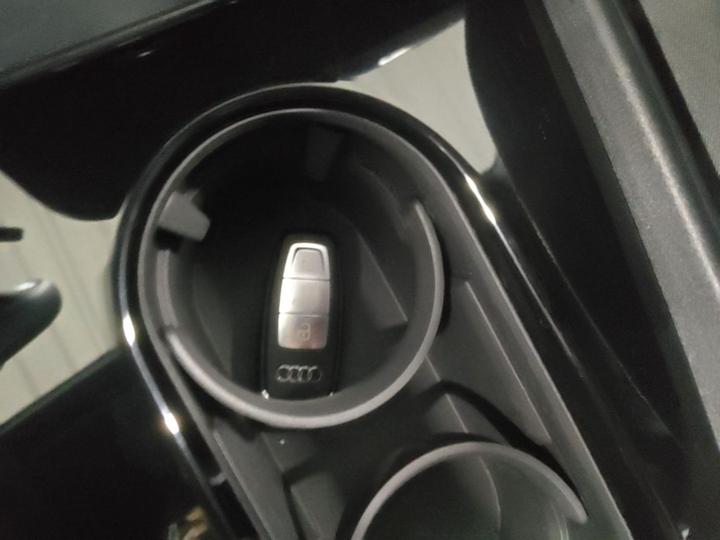 Q4 e-tron 2024 40 e-tron photo 8