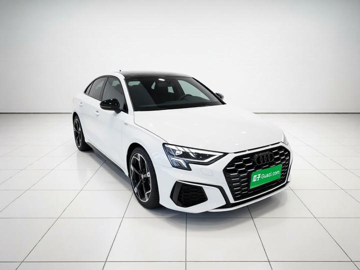 A3 2023 Sportback 35 TFSI Fashion Sport photo 3
