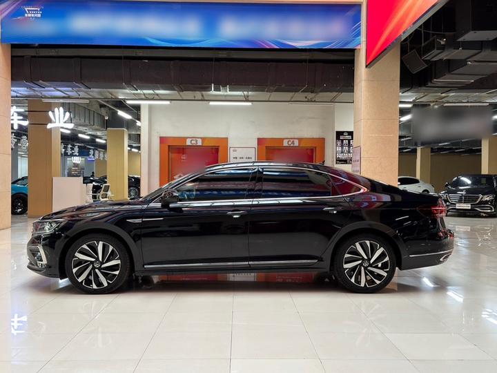 Passat 2022 330TSI Elite photo 4