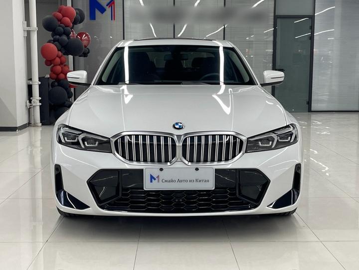 3 Series 2023 320Li M Sport Package photo 3