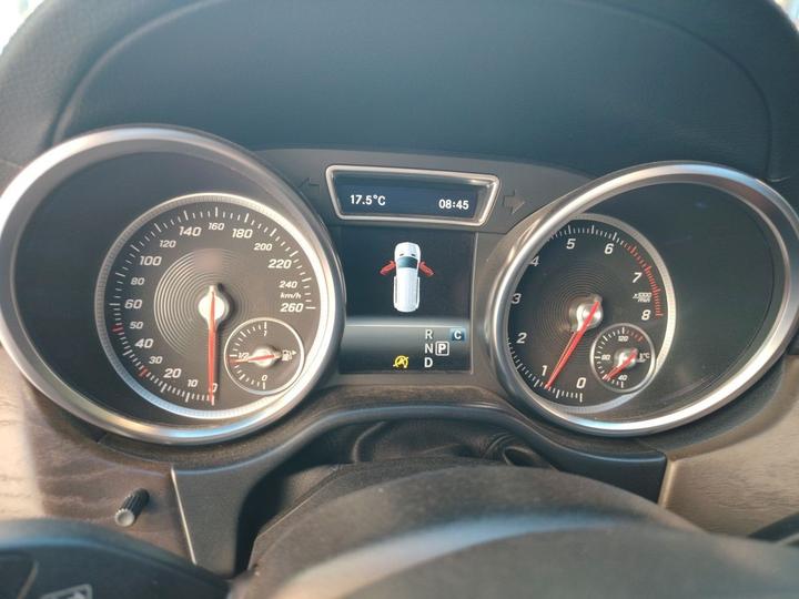 GLS 2017 GLS 400 4MATIC Luxury photo 4