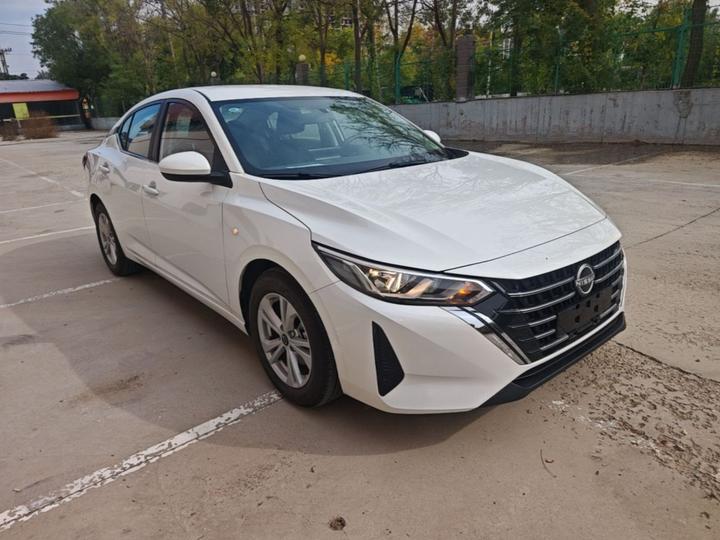 Sylphy 2026 1.6L CVT photo 3