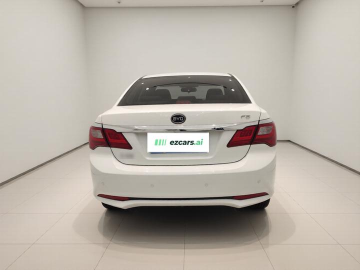 F3 2020 1.5L MT Luxury photo 5