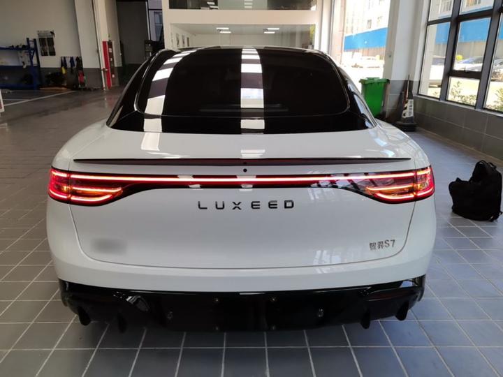 HIMA Luxeed S7 2024 Max RS photo 3