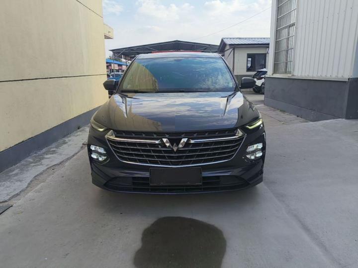 Wuling 2020 1.5T CVT Premium photo 2