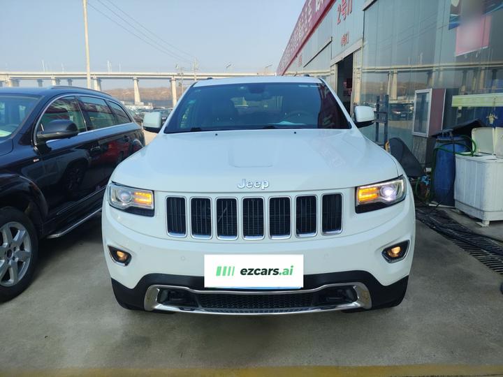 Grand Cherokee Imported 2015 3.0L Elite photo 2