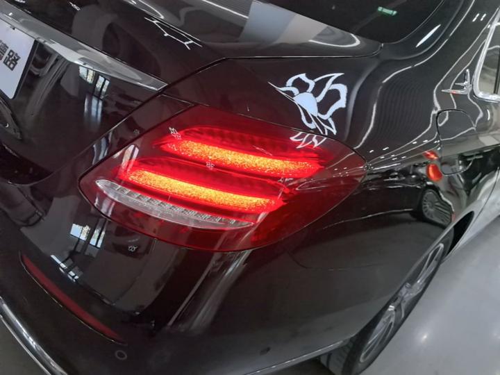 E-Class 2019 Facelift E 300 L Luxury photo 7