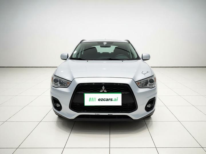 ASX 2013 2.0L CVT RWD Elite photo 2
