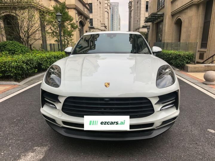 2021 Macan 2.0T photo 2