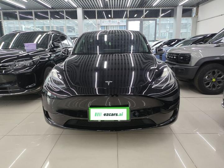 Model Y 2022 RWD photo 2