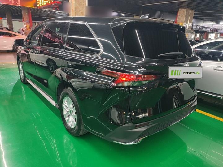 Granvia 2024 2.5L Hybrid Comfort photo 4