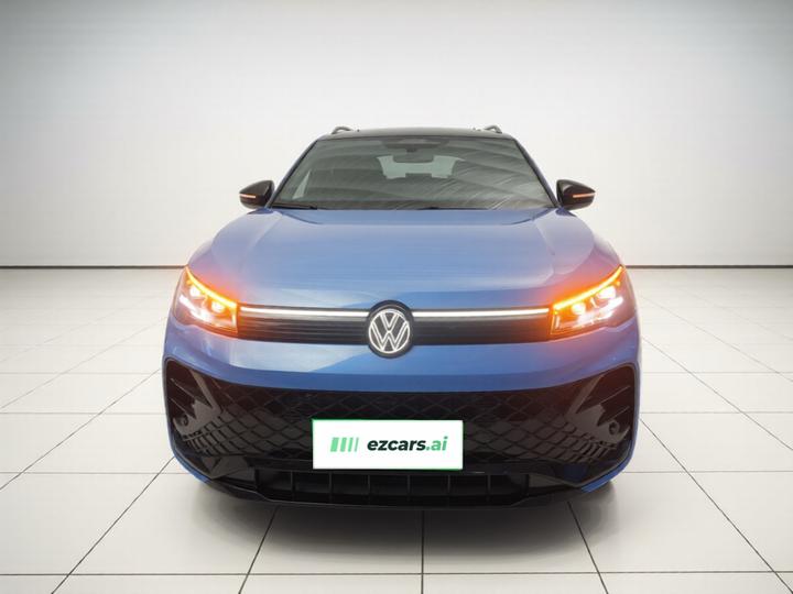 Tiguan L 2026 PRO 380TSI AWD R-Line Smart Premium photo 2