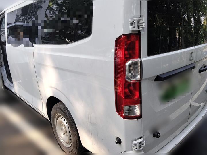 V 2025 V7E 50.2kWh photo 4