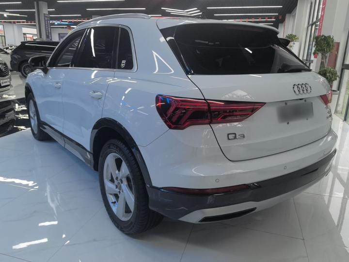Q3 2019 35 TFSI Progressive photo 4