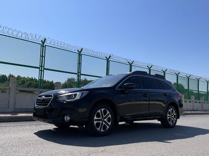 2018 2.5i Luxury EyeSight
