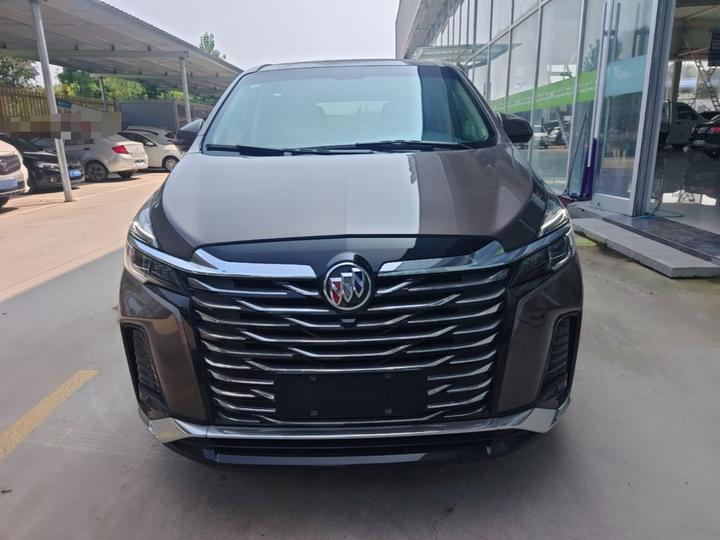 GL8 2023 Facelift Luxury photo 2