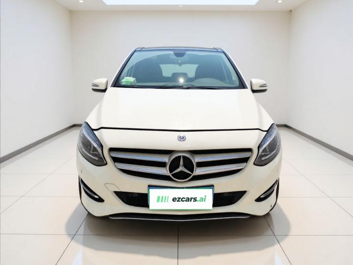 B-Class 2018 B 200 Fashion photo 2