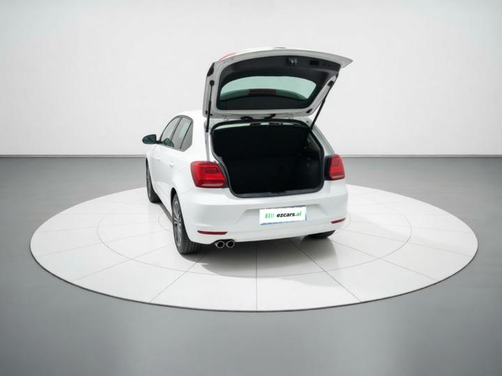Polo 2016 1.4L MT photo 4