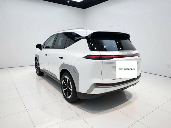 AION Y 2025 Plus 510 58.9kWh photo 4