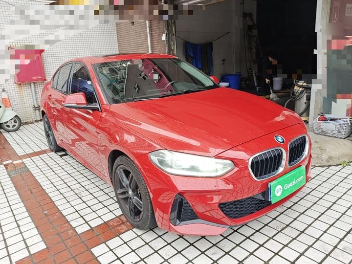 1 Series 2019 118i M Sport Package photo 3
