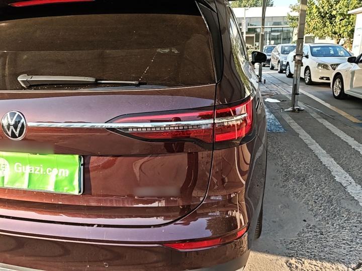 Viloran 2020 380TSI Premium photo 7