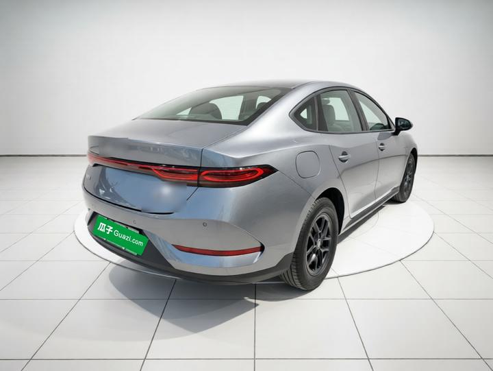 Qin PLUS 2025 DM-i ADAS 55KM Leading photo 4