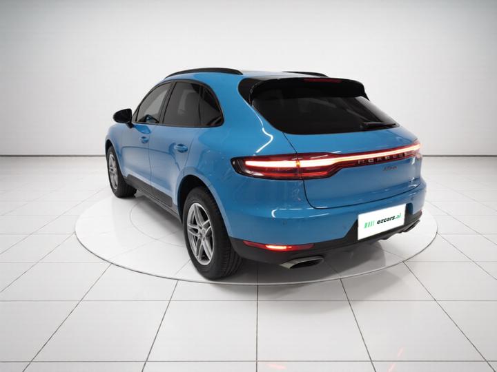 2020 Macan 2.0T photo 4