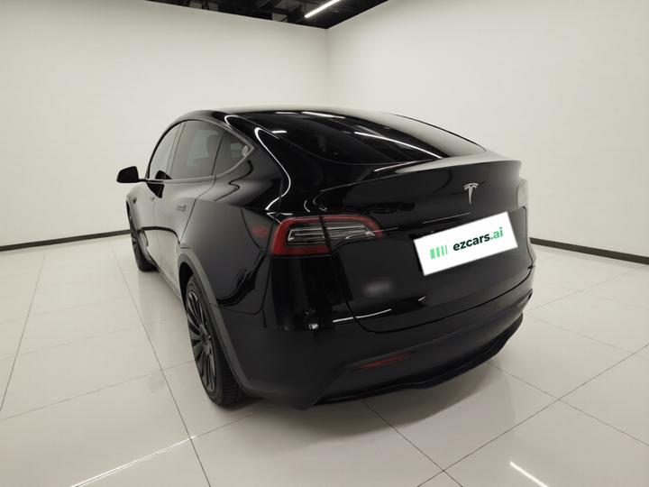 Model Y 2022 RWD photo 4
