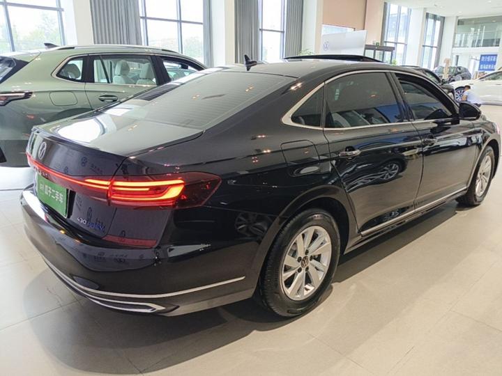 Passat EV 2025 430PHEV Hybrid Business photo 4