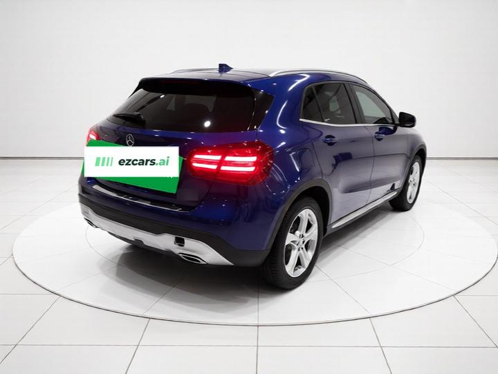 GLA 2019 GLA 200 Dynamic photo 4