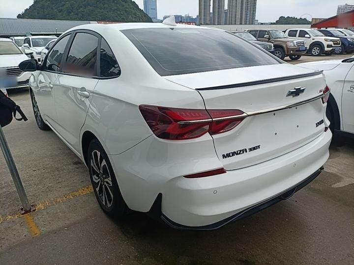 Cruze 2019 RS 330T AT China VI photo 4